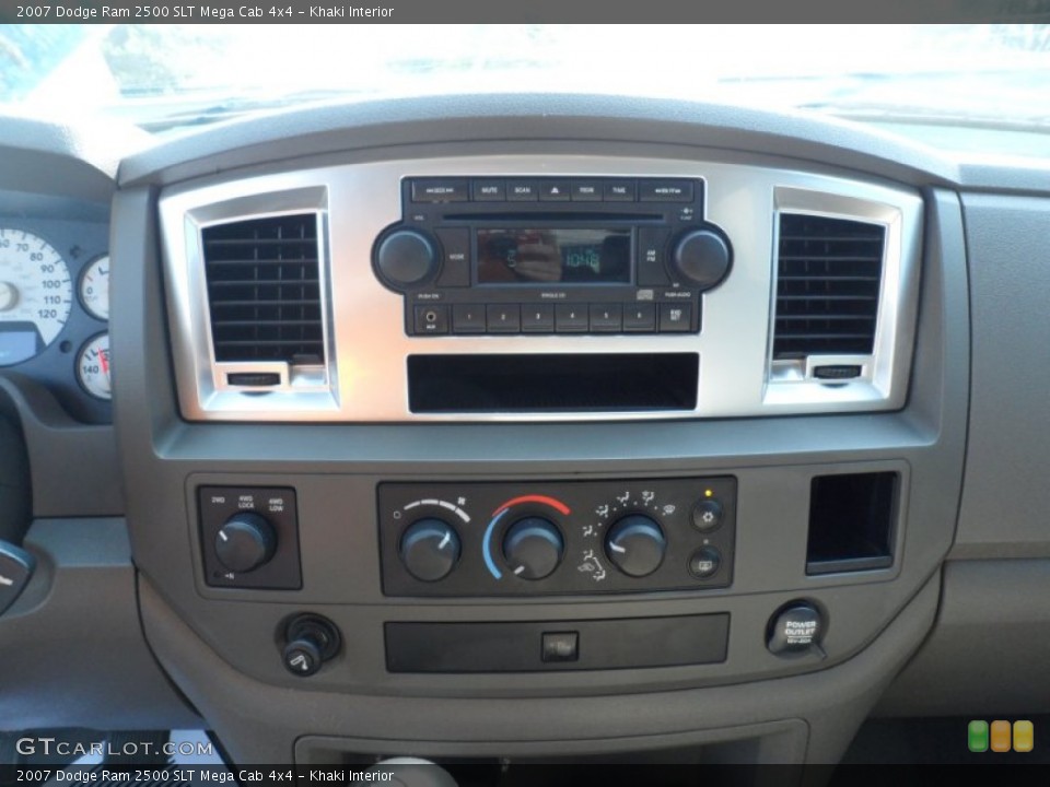 Khaki Interior Controls for the 2007 Dodge Ram 2500 SLT Mega Cab 4x4 #53461619
