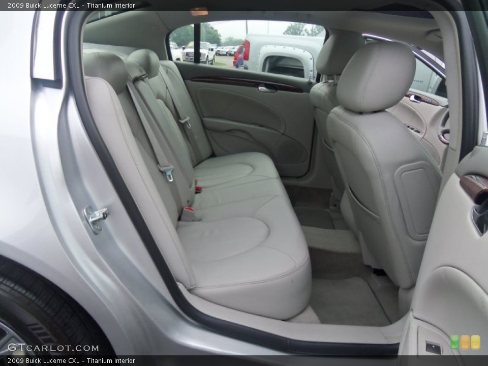 Titanium Interior Photo for the 2009 Buick Lucerne CXL #53461954