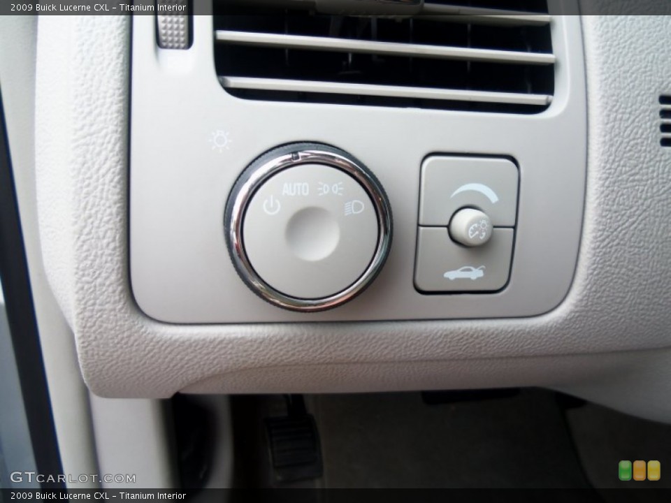 Titanium Interior Controls for the 2009 Buick Lucerne CXL #53462102