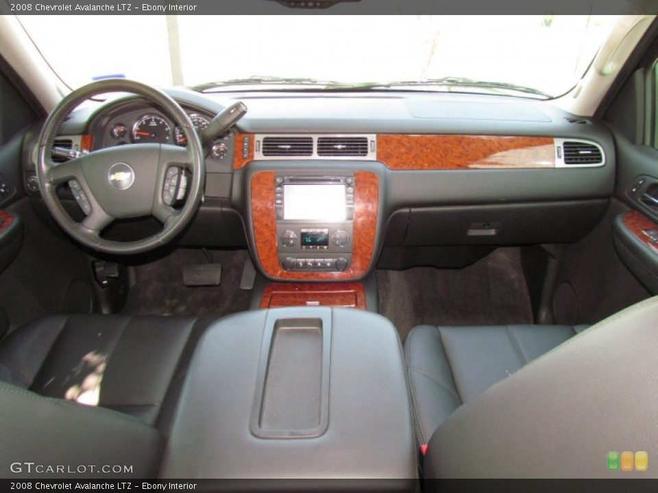Ebony Interior Dashboard for the 2008 Chevrolet Avalanche LTZ #53462513