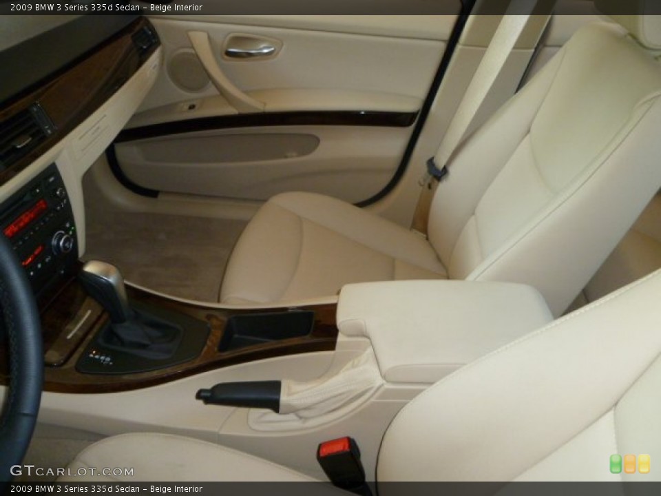 Beige Interior Photo for the 2009 BMW 3 Series 335d Sedan #53464651