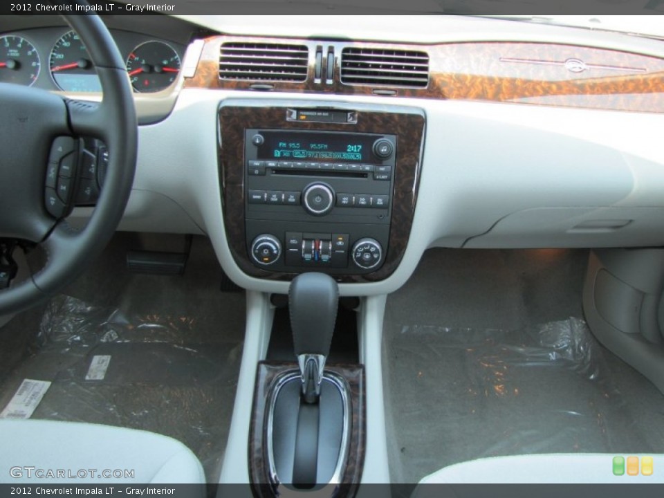 Gray Interior Controls for the 2012 Chevrolet Impala LT #53467088