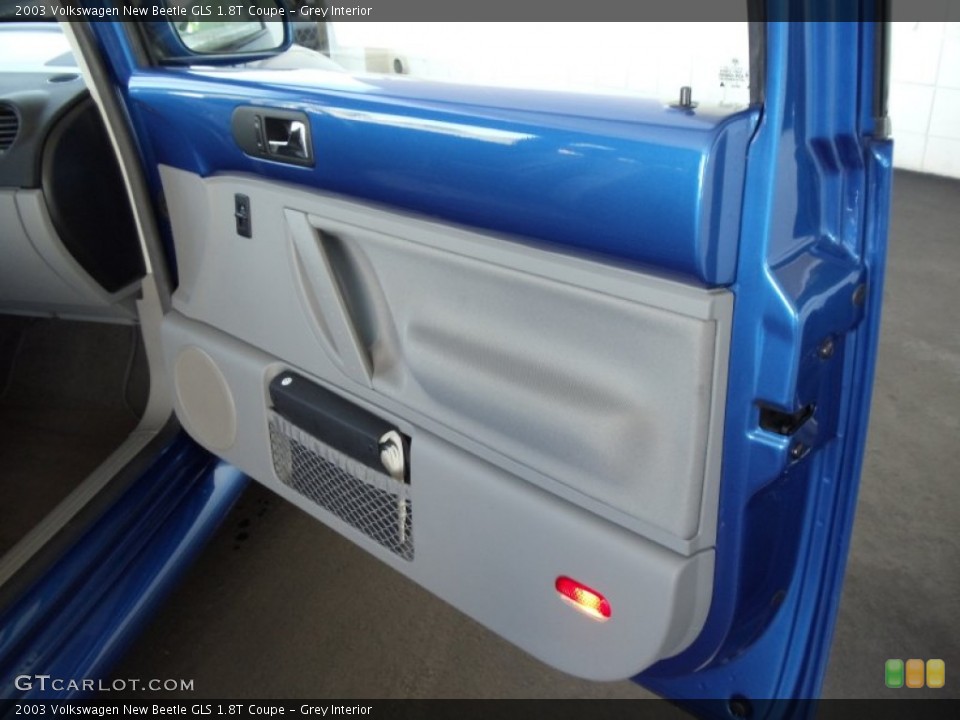 Grey Interior Door Panel for the 2003 Volkswagen New Beetle GLS 1.8T Coupe #53470522