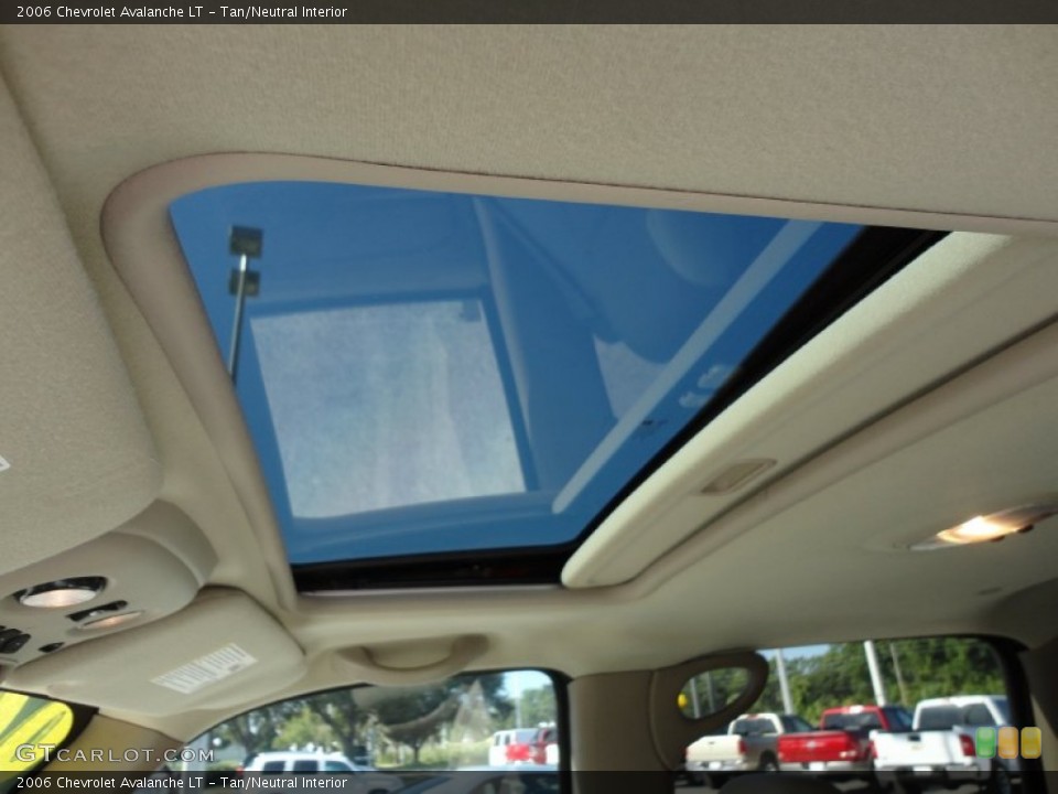Tan/Neutral Interior Sunroof for the 2006 Chevrolet Avalanche LT #53470846