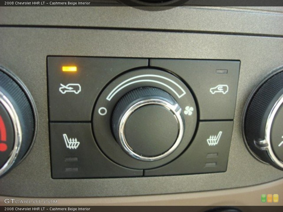 Cashmere Beige Interior Controls for the 2008 Chevrolet HHR LT #53472343