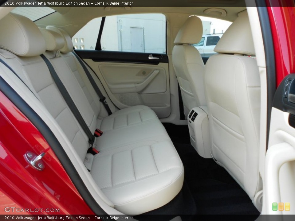 Cornsilk Beige Interior Photo for the 2010 Volkswagen Jetta Wolfsburg Edition Sedan #53479042