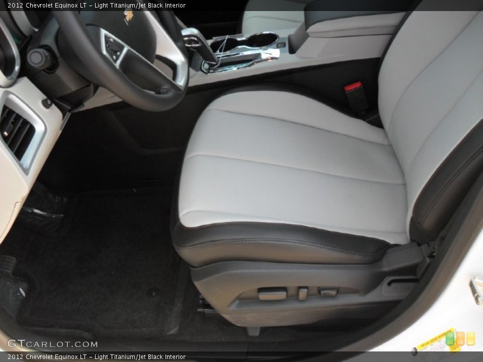 Light Titanium/Jet Black Interior Photo for the 2012 Chevrolet Equinox LT #53479948