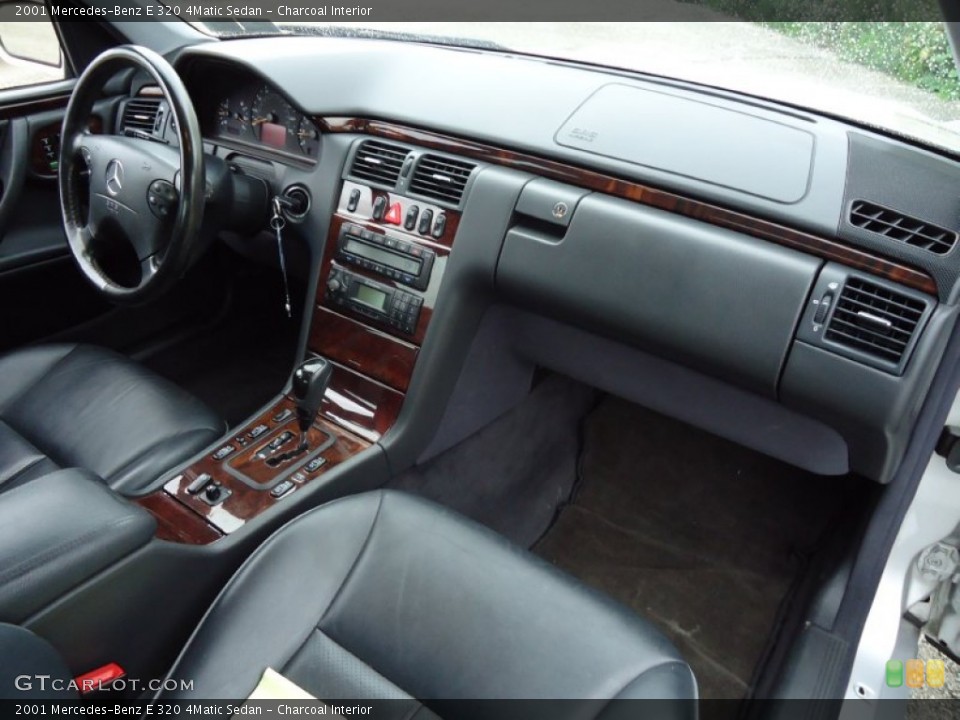 Charcoal Interior Dashboard for the 2001 Mercedes-Benz E 320 4Matic Sedan #53486471