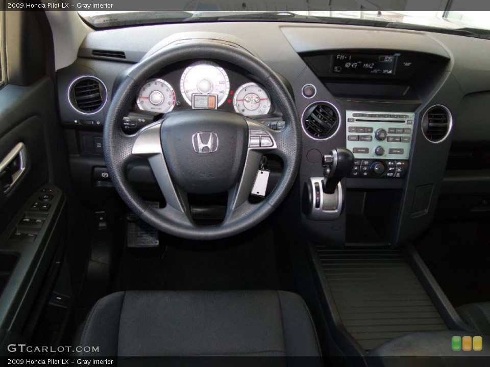Gray Interior Controls for the 2009 Honda Pilot LX #53487982