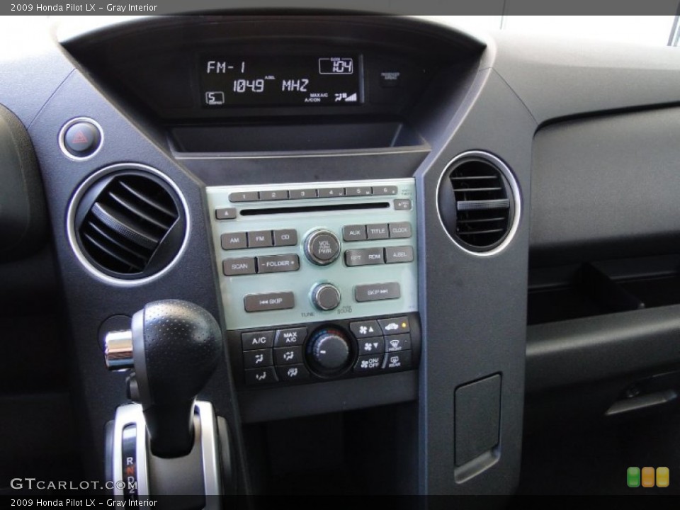 Gray Interior Controls for the 2009 Honda Pilot LX #53487996