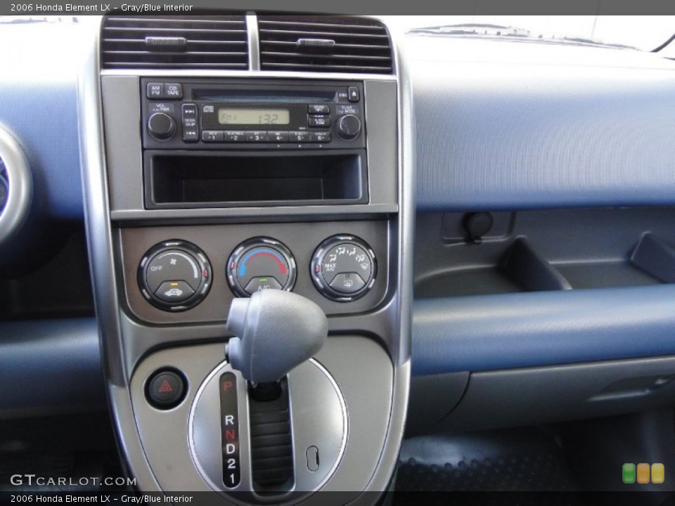 Gray/Blue Interior Controls for the 2006 Honda Element LX #53488536