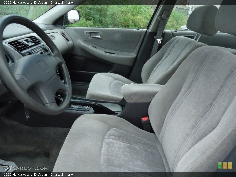 Charcoal Interior Photo for the 1999 Honda Accord EX Sedan #53488714