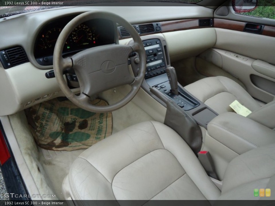 Beige Interior Photo for the 1992 Lexus SC 300 #53489710