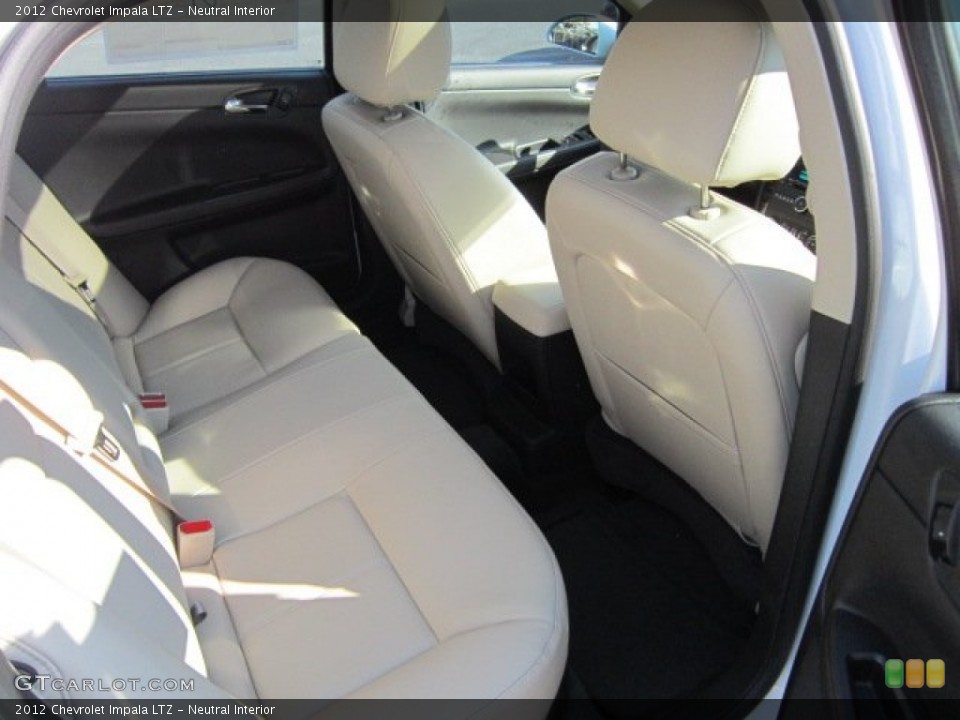Neutral Interior Photo for the 2012 Chevrolet Impala LTZ #53500562