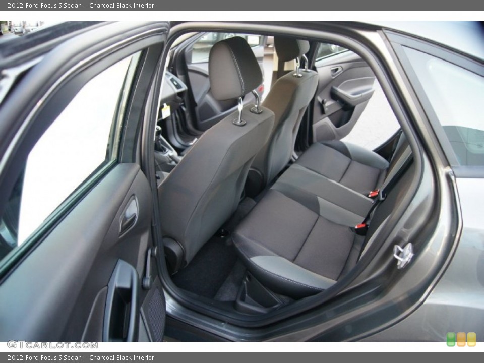 Charcoal Black Interior Photo for the 2012 Ford Focus S Sedan #53502758