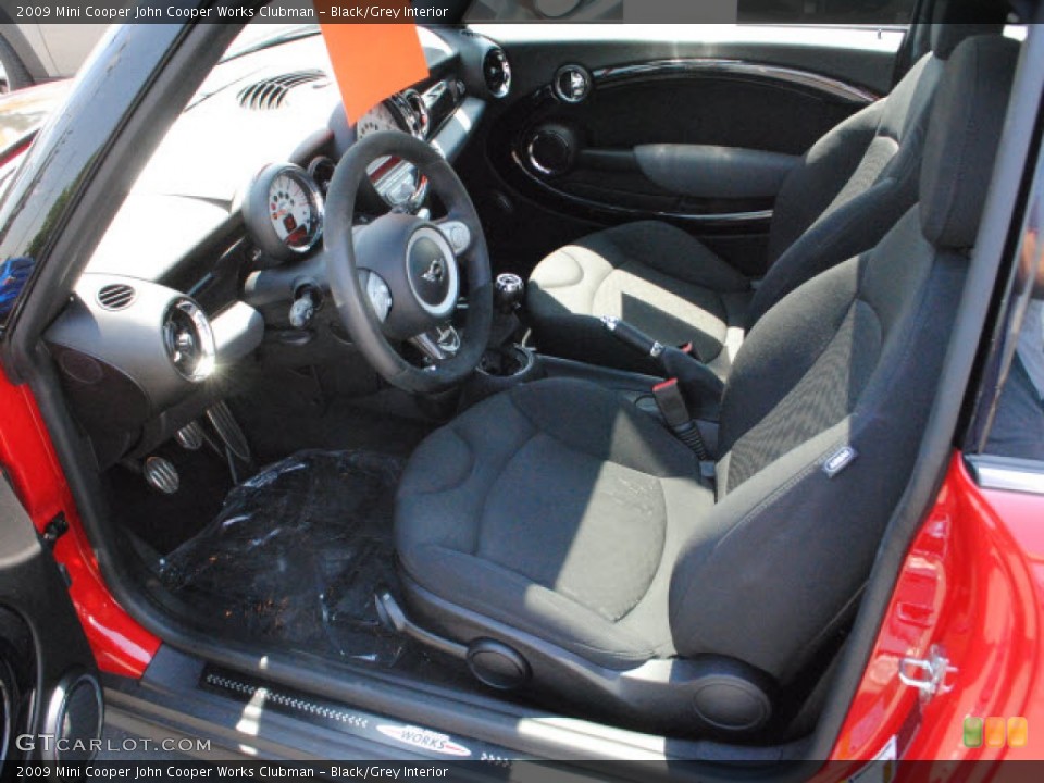 Black/Grey Interior Photo for the 2009 Mini Cooper John Cooper Works Clubman #53505118