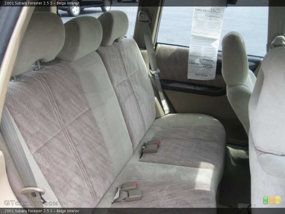 Beige Interior Photo for the 2001 Subaru Forester 2.5 S #53508679
