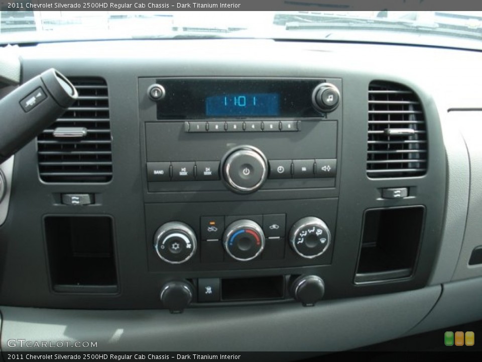 Dark Titanium Interior Audio System for the 2011 Chevrolet Silverado 2500HD Regular Cab Chassis #53509084