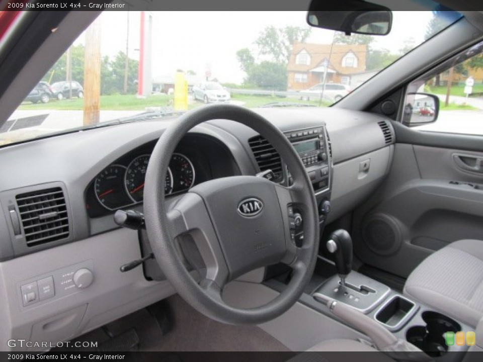 Gray Interior Photo for the 2009 Kia Sorento LX 4x4 #53515201