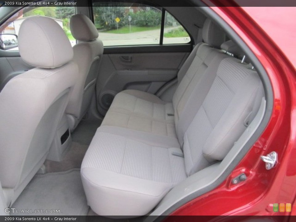 Gray Interior Photo for the 2009 Kia Sorento LX 4x4 #53515282