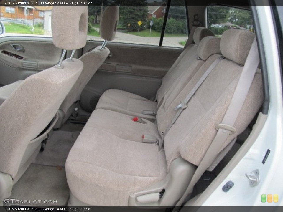 Beige Interior Photo for the 2006 Suzuki XL7 7 Passenger AWD #53515945