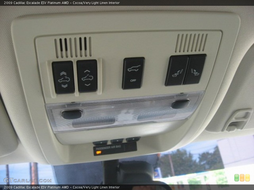 Cocoa/Very Light Linen Interior Controls for the 2009 Cadillac Escalade ESV Platinum AWD #53525104