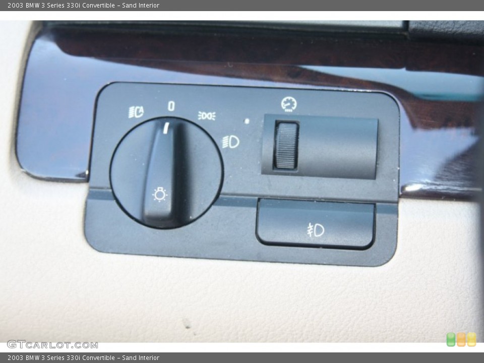 Sand Interior Controls for the 2003 BMW 3 Series 330i Convertible #53532358