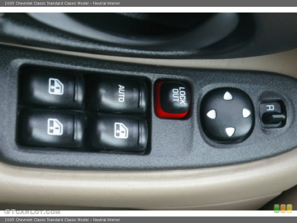 Neutral Interior Controls for the 2005 Chevrolet Classic  #53536965