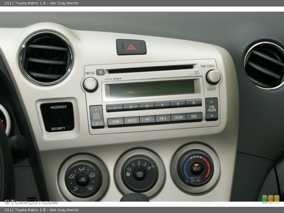 Ash Gray Interior Controls for the 2011 Toyota Matrix 1.8 #53548793