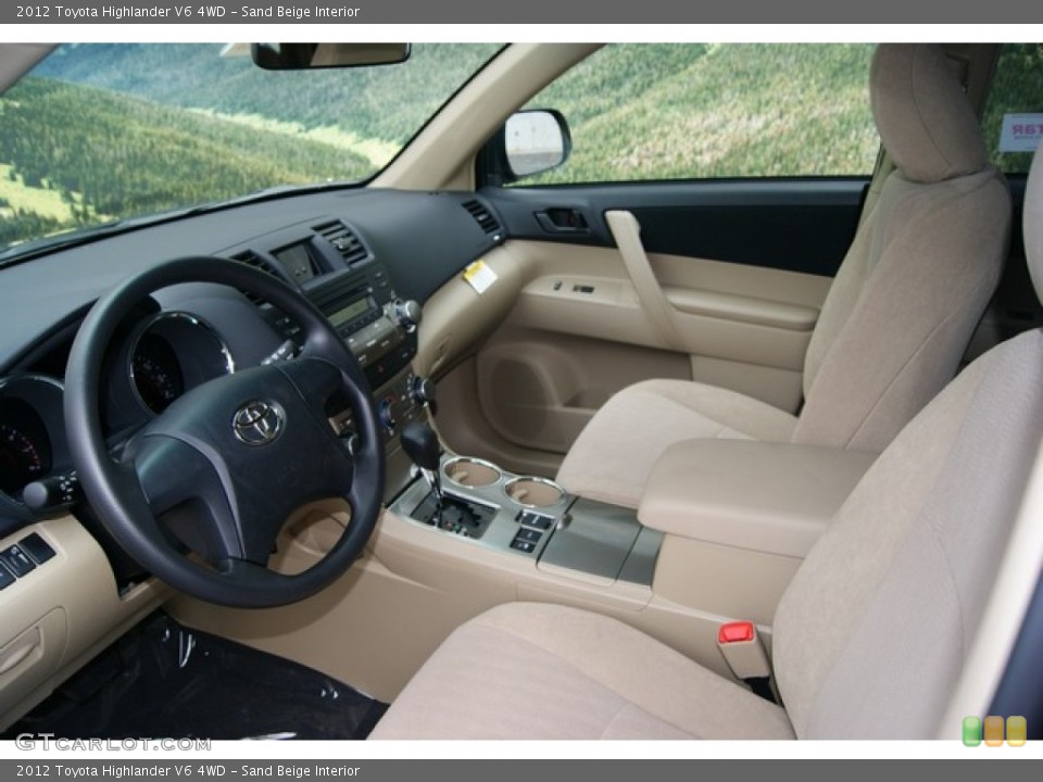 Sand Beige Interior Photo for the 2012 Toyota Highlander V6 4WD #53550132