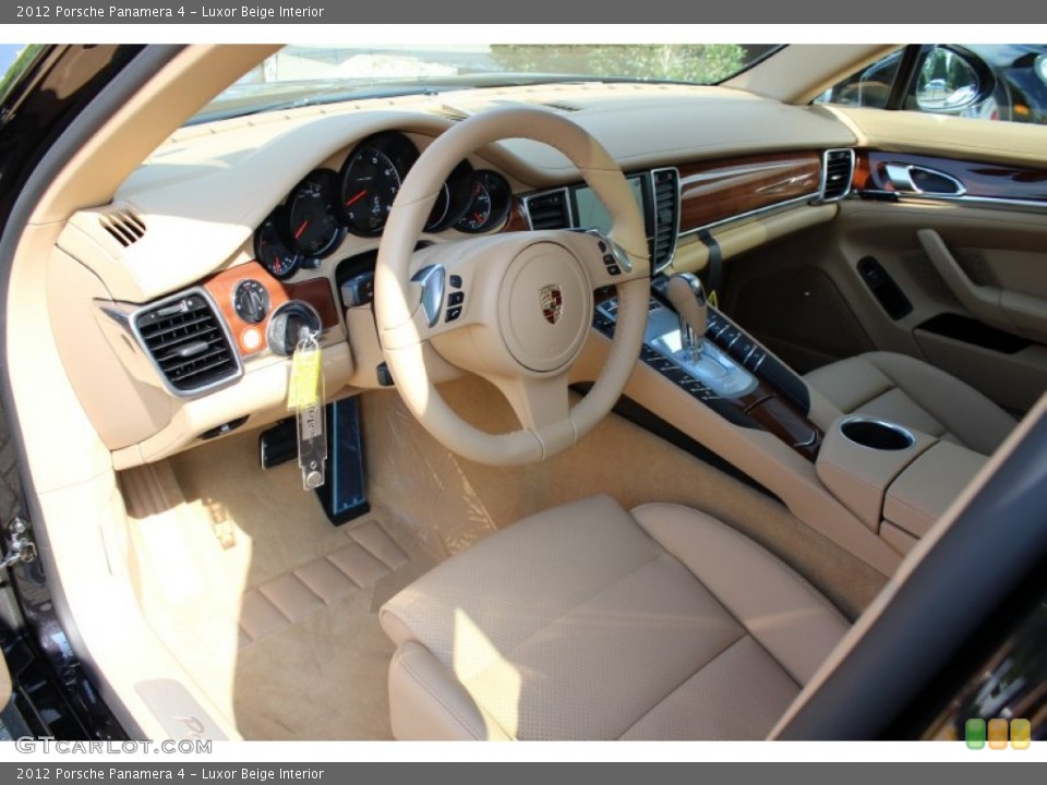 Luxor Beige Interior Photo for the 2012 Porsche Panamera 4 #53556546