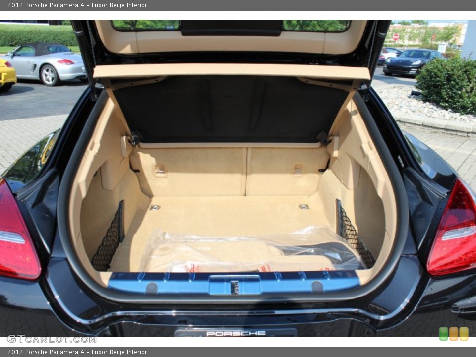 Luxor Beige Interior Trunk for the 2012 Porsche Panamera 4 #53556705