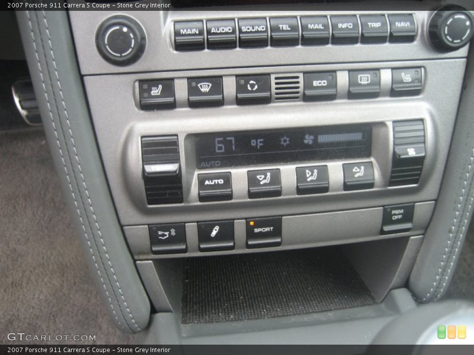 Stone Grey Interior Controls for the 2007 Porsche 911 Carrera S Coupe #53558595