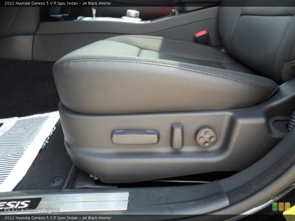 Jet Black Interior Controls for the 2012 Hyundai Genesis 5.0 R Spec Sedan #53559447