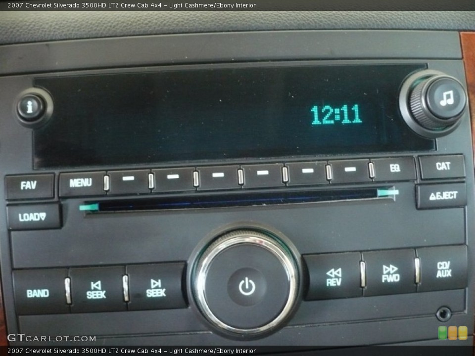 Light Cashmere/Ebony Interior Audio System for the 2007 Chevrolet Silverado 3500HD LTZ Crew Cab 4x4 #53560896
