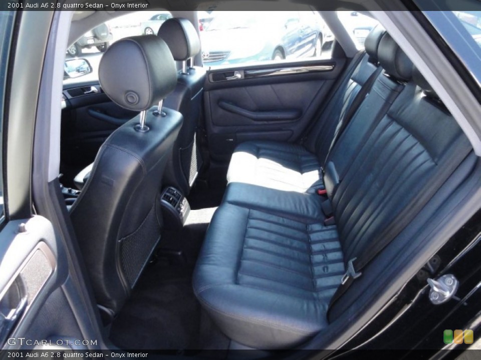 Onyx Interior Photo for the 2001 Audi A6 2.8 quattro Sedan #53562747