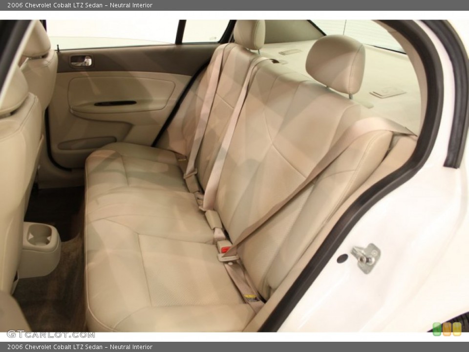 Neutral Interior Photo for the 2006 Chevrolet Cobalt LTZ Sedan #53562750