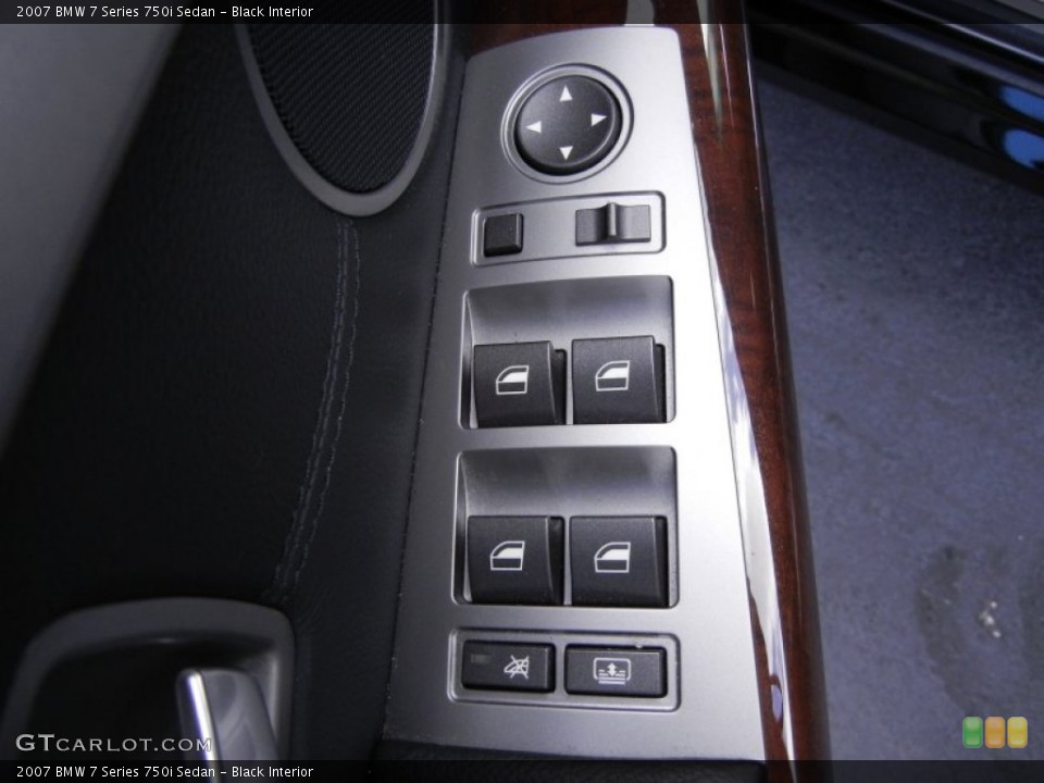 Black Interior Controls for the 2007 BMW 7 Series 750i Sedan #53571288