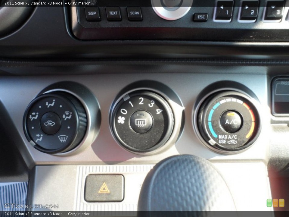 Gray Interior Controls for the 2011 Scion xB  #53571705