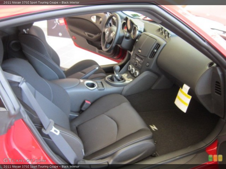 Black Interior Photo for the 2011 Nissan 370Z Sport Touring Coupe #53578701