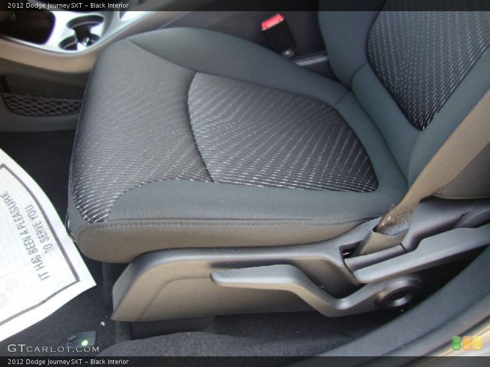 Black Interior Photo for the 2012 Dodge Journey SXT #53591221
