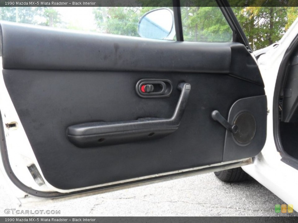 Black Interior Door Panel for the 1990 Mazda MX-5 Miata Roadster #53597518