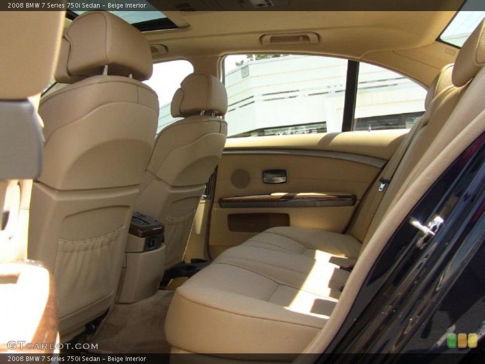 Beige Interior Photo for the 2008 BMW 7 Series 750i Sedan #53599997