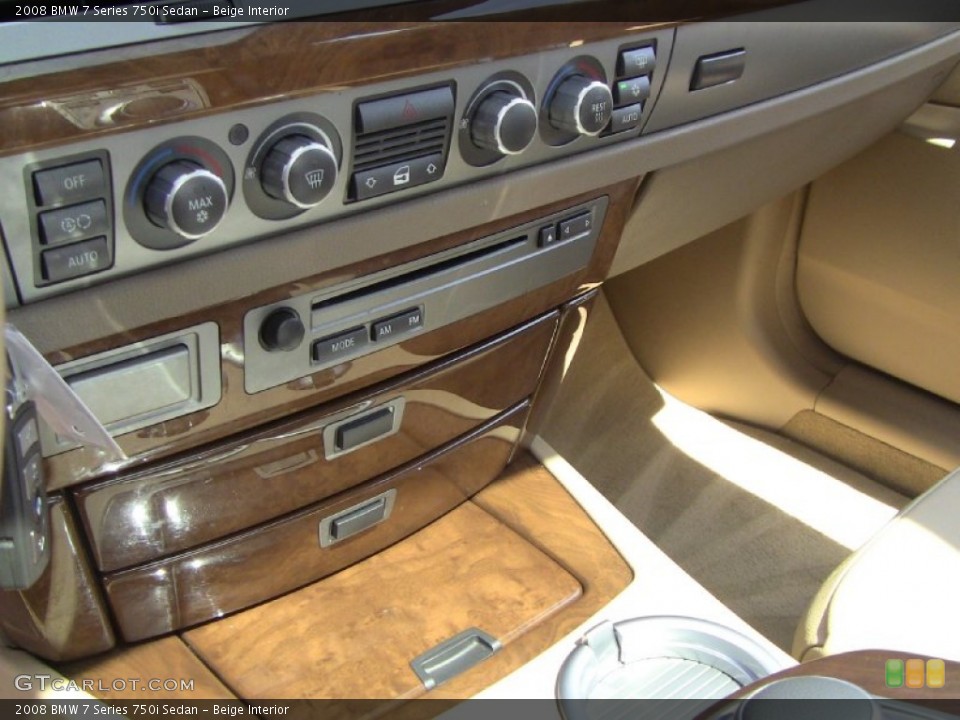 Beige Interior Controls for the 2008 BMW 7 Series 750i Sedan #53600046