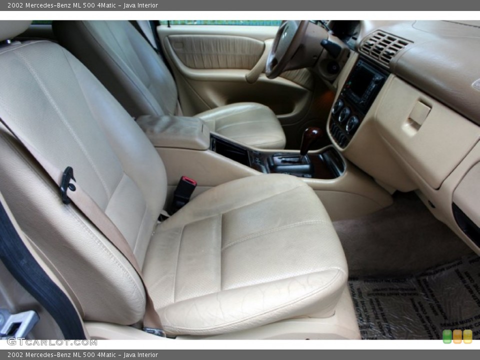 Java Interior Photo for the 2002 Mercedes-Benz ML 500 4Matic #53601570