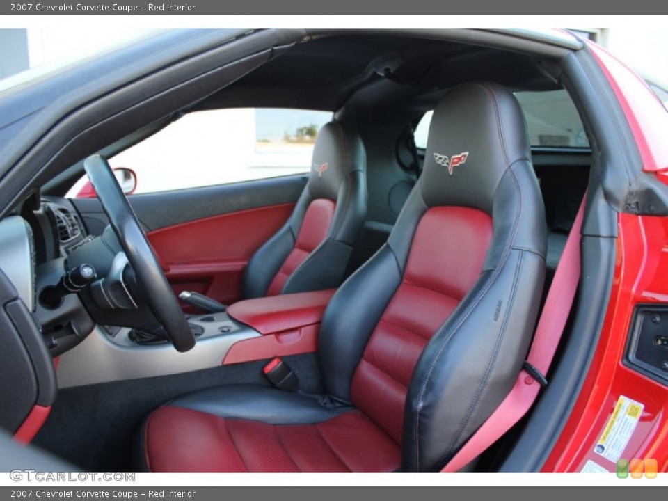 Red Interior Photo for the 2007 Chevrolet Corvette Coupe #53602887