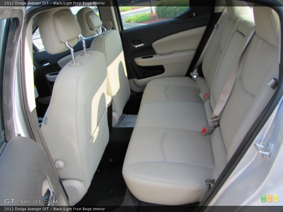 Black/Light Frost Beige Interior Photo for the 2012 Dodge Avenger SXT #53607018