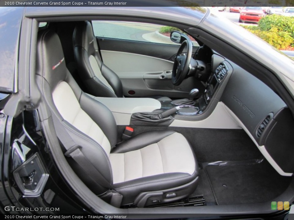 Titanium Gray Interior Photo for the 2010 Chevrolet Corvette Grand Sport Coupe #53609901