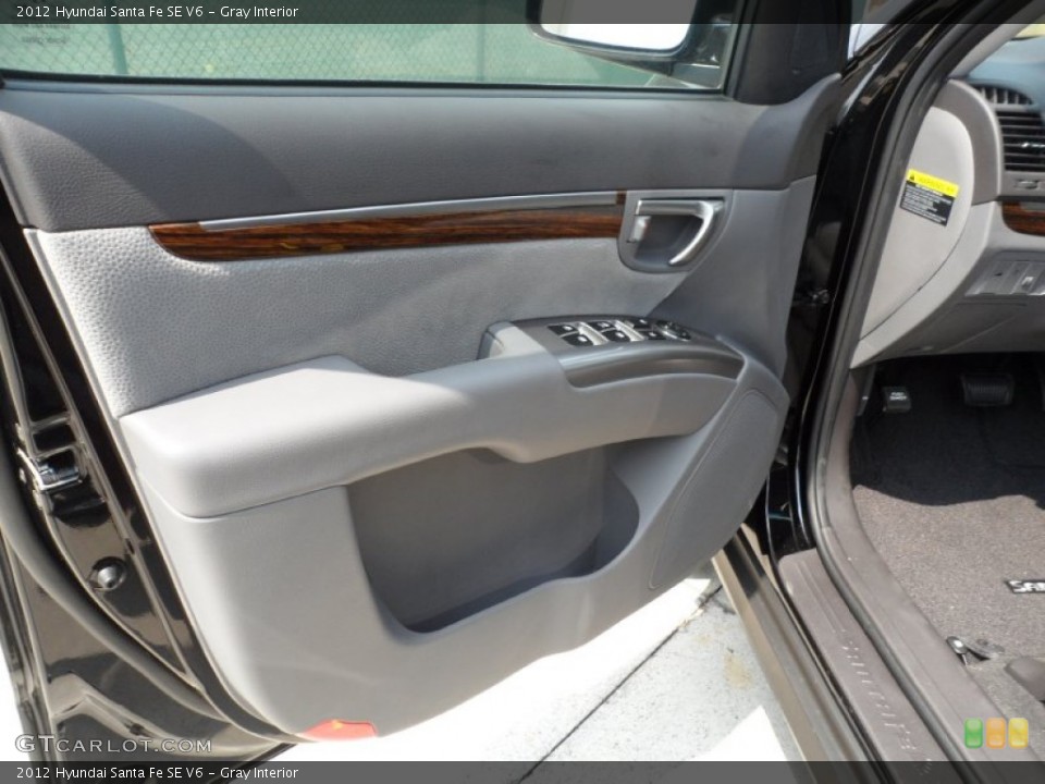 Gray Interior Door Panel for the 2012 Hyundai Santa Fe SE V6 #53611830