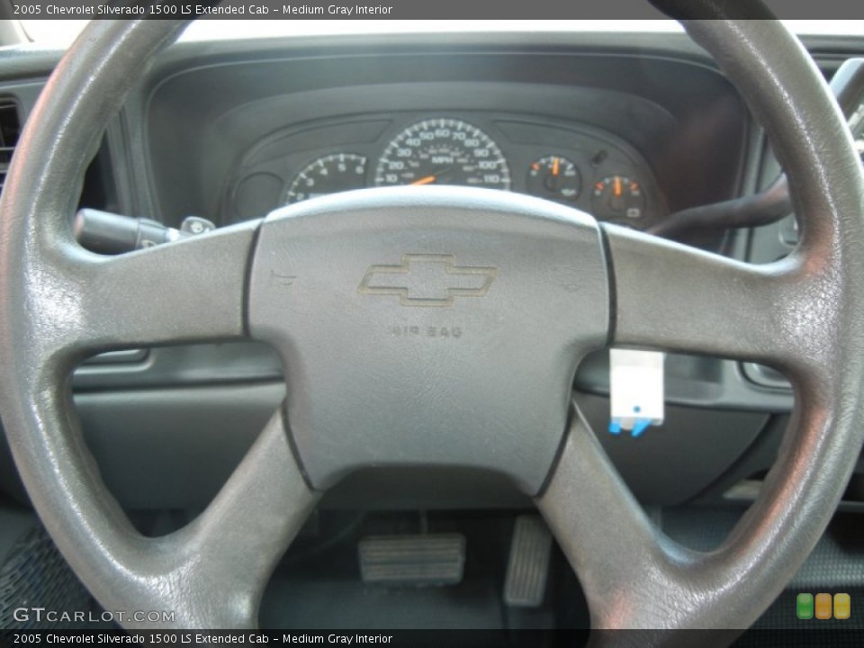 Medium Gray Interior Steering Wheel for the 2005 Chevrolet Silverado 1500 LS Extended Cab #53612371